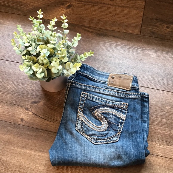 Silver Jeans - Picture 3 of 7